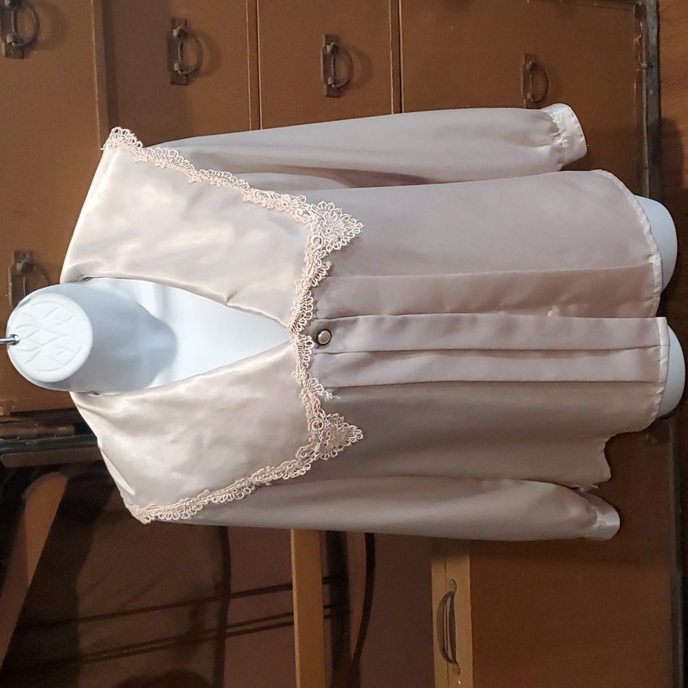 PREMIERE OF CALIF blouse.   #3978